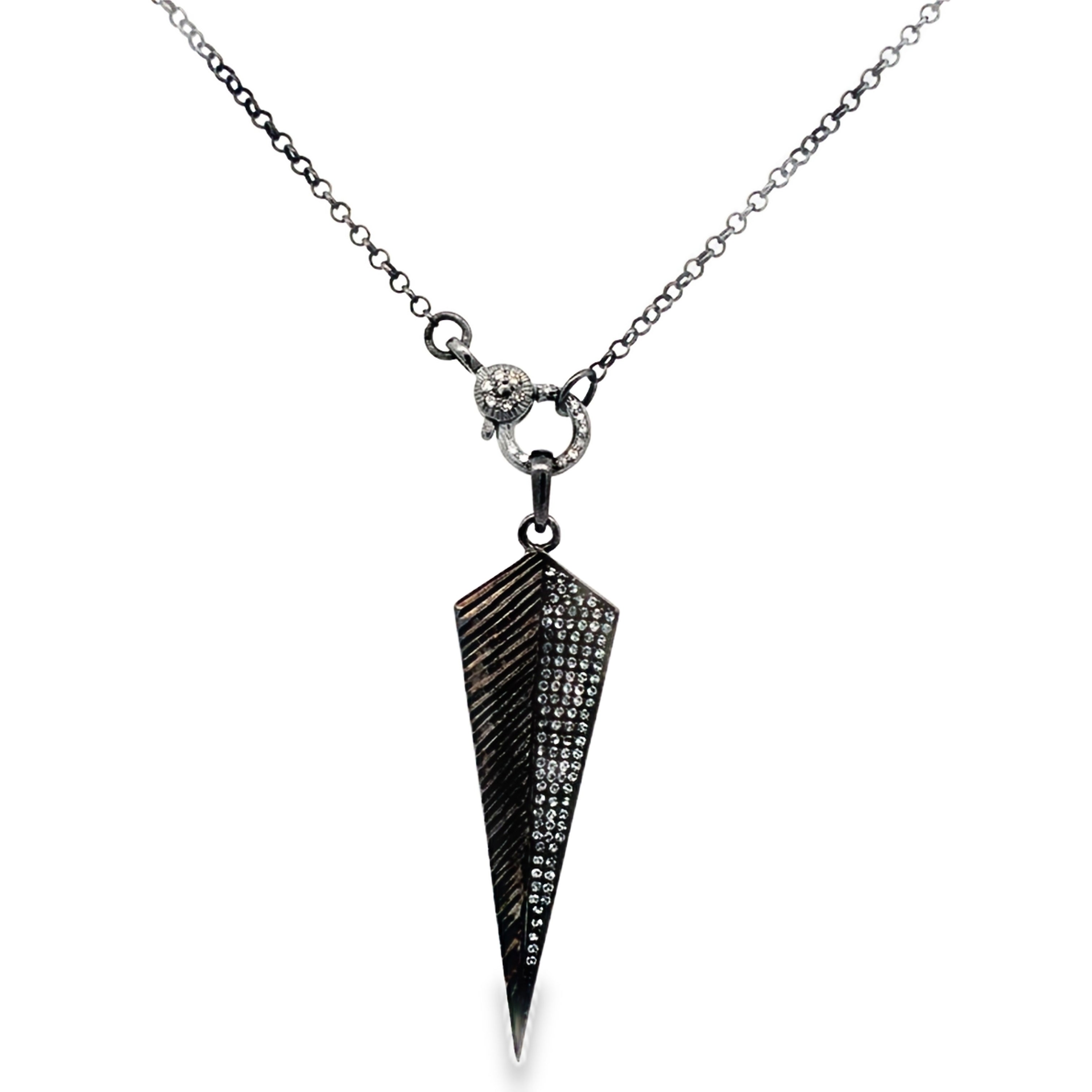 Collar Mara