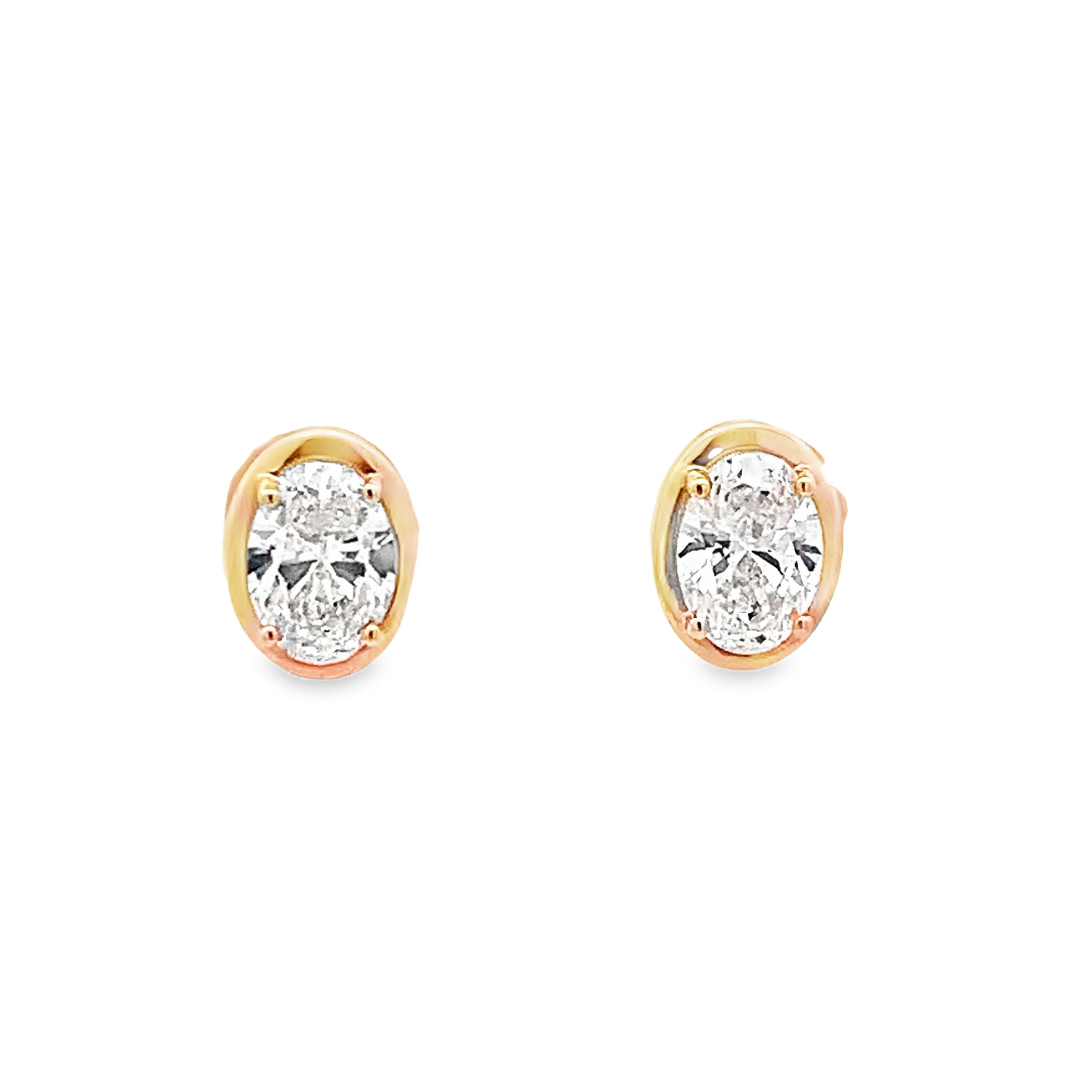 Aretes Carina