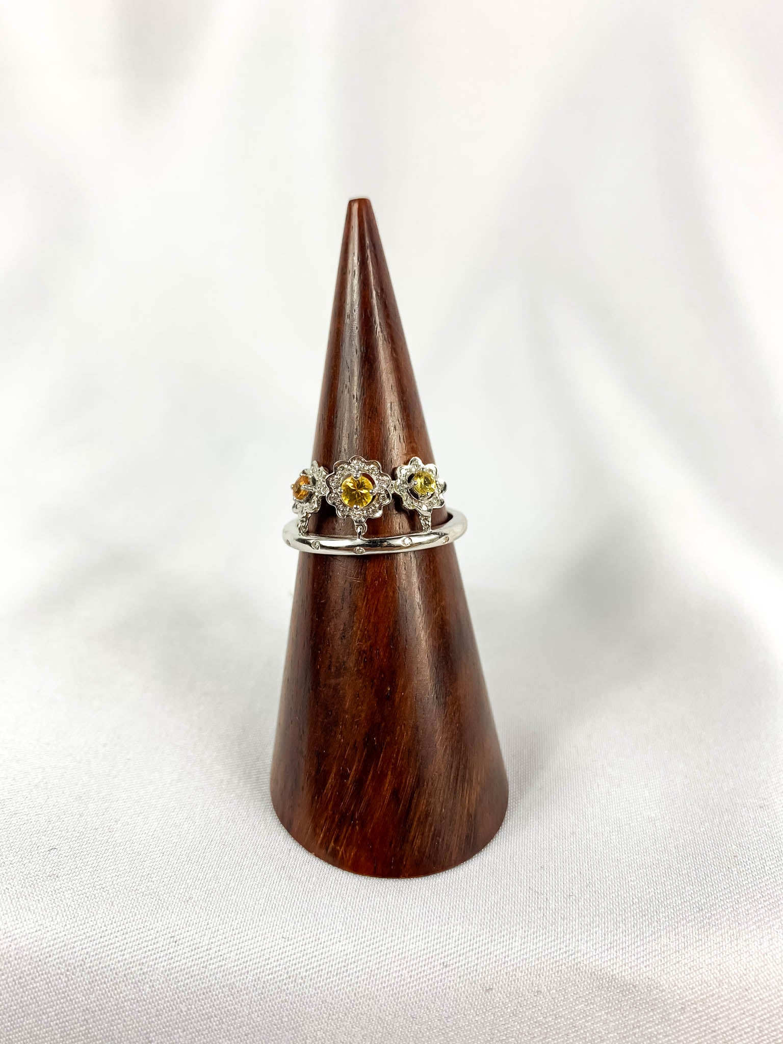 Anillo Magali