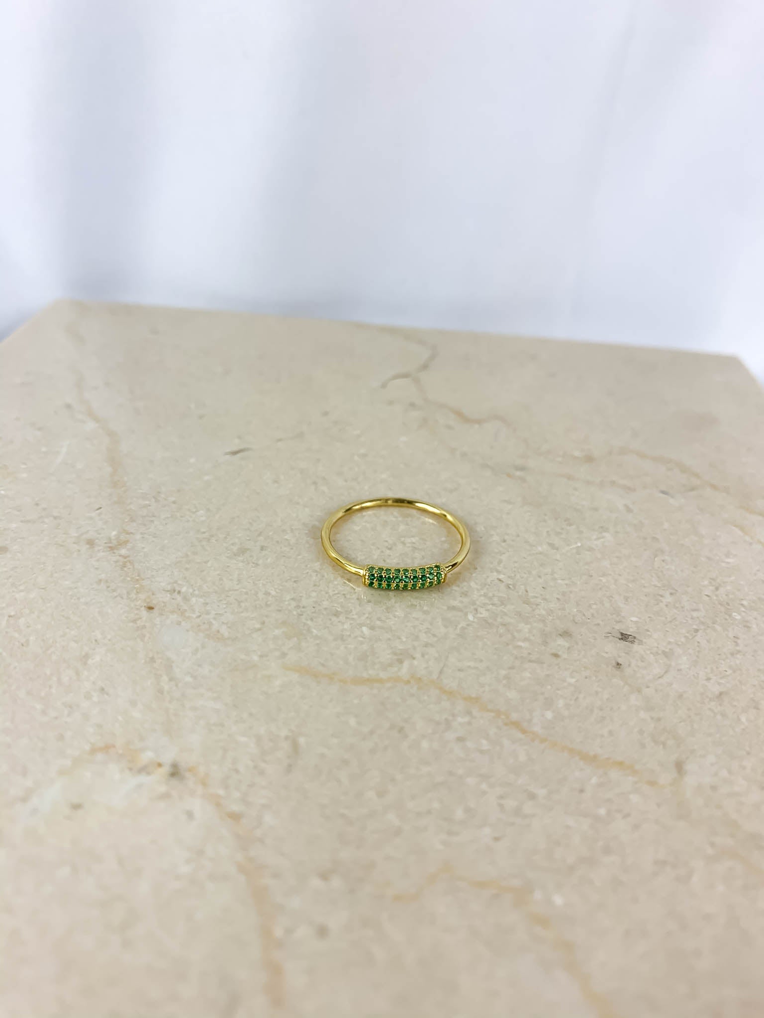 Anillo Zuria